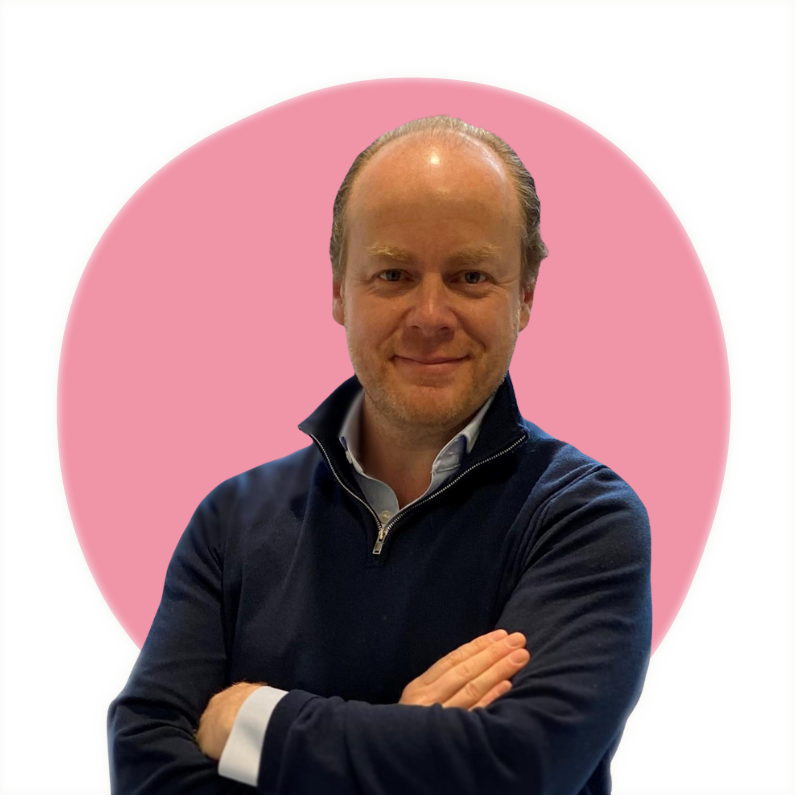 Willem profile headshot picture website Rise Funding Business Finance Marketplace About Us