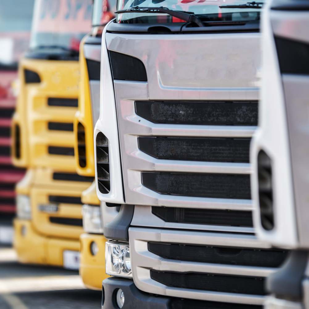 vehicle-1-mobile Rise Funding Business Finance Marketplace Vehicle finance